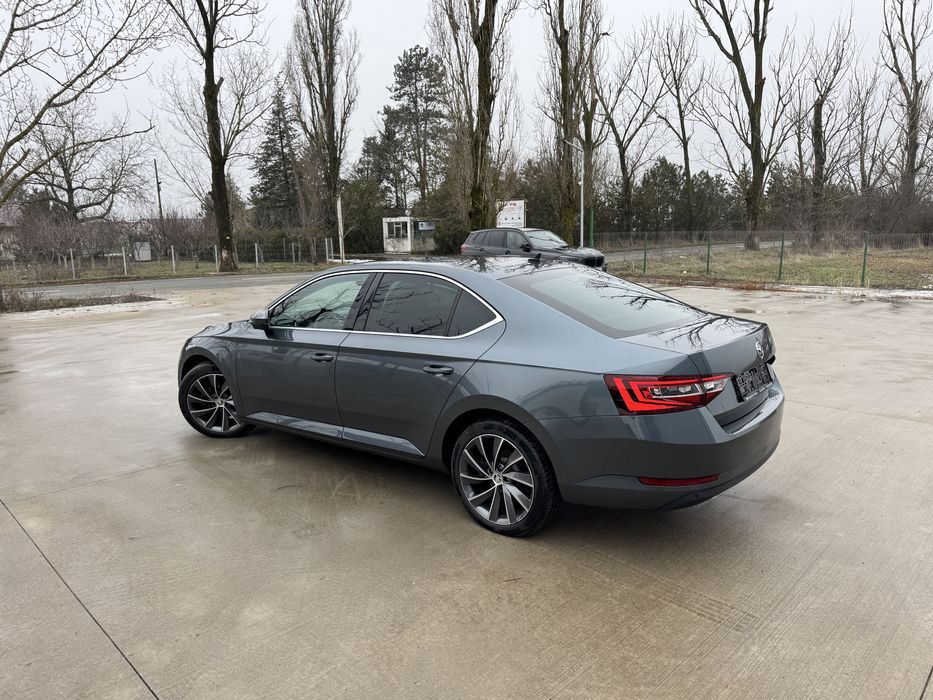 Skoda Superb Laurin Klemenet/190cp/keyless/distronic/ventilatie/rate