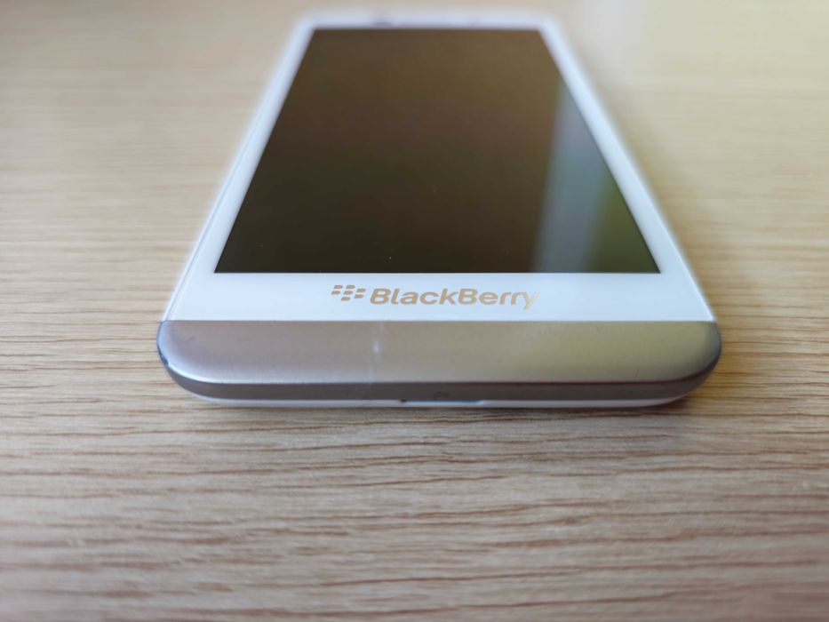 BlackBerry Z30 White - ТОП СЪСТОЯНИЕ