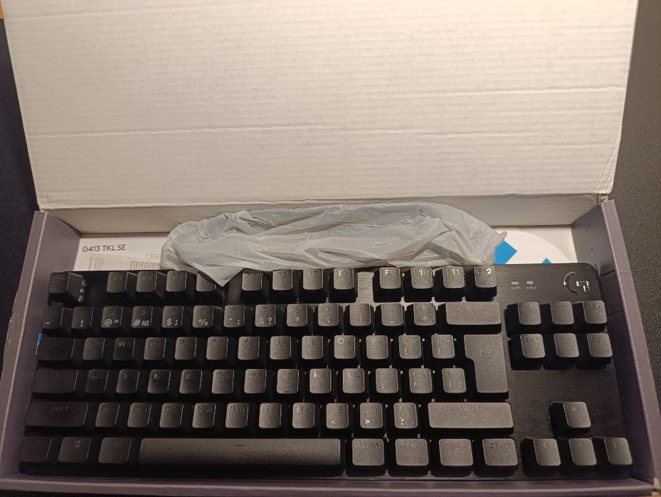 Logitech G413 TKL SE в хорошем состоянии