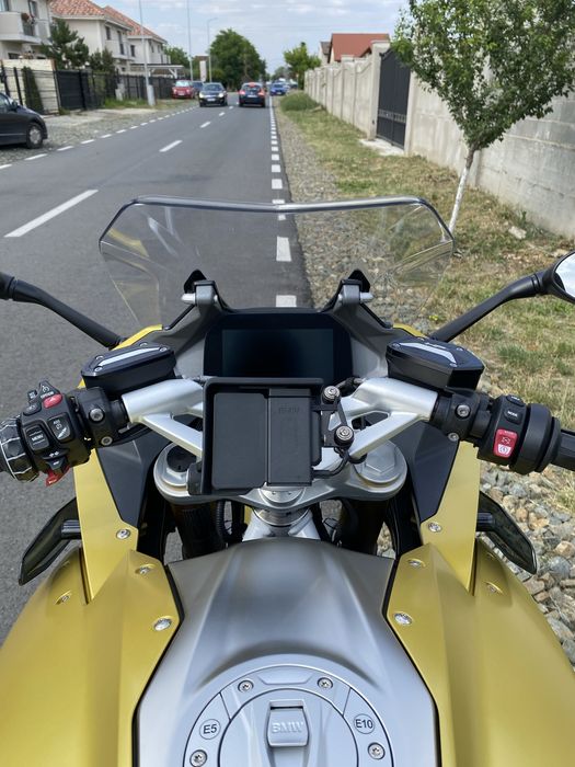 Motocicleta BMW R1250RS