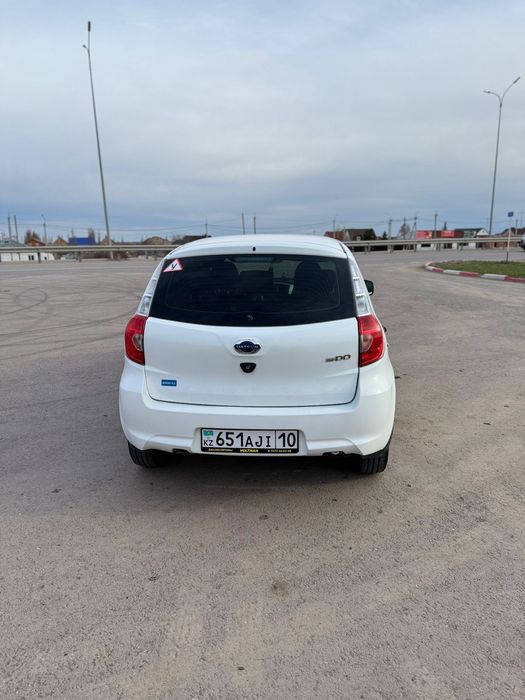 Автомобиль   Datsun mi-Do