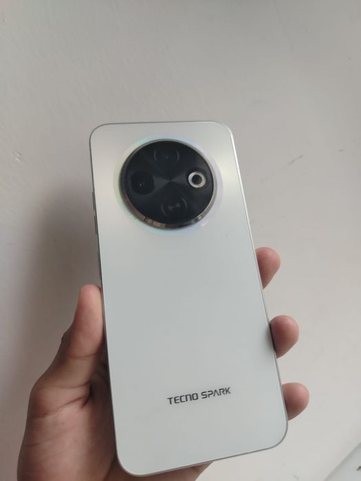 Tecno Spark 30C 128гб