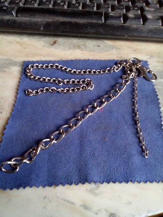 Парчета от стара гривна и др.