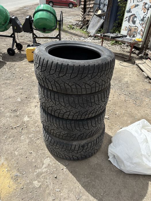 Шины 285/50/20..