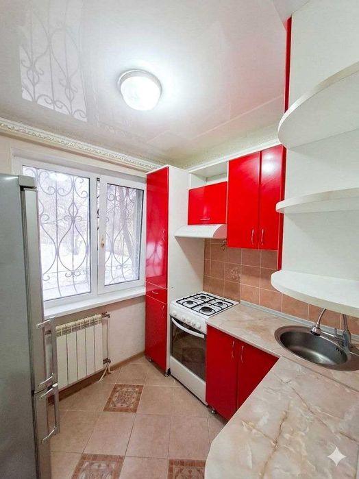 Продам 2 комнатную Электрон