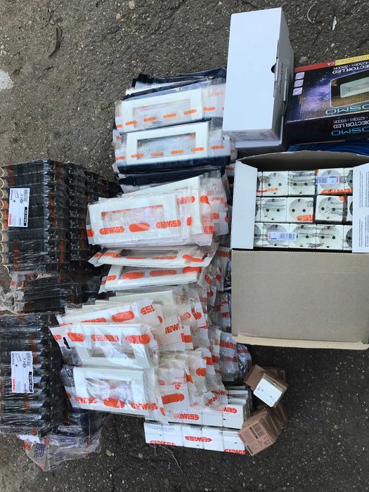materiale electrice  gewiss rame 4 6 module întrerupătoare panasonic