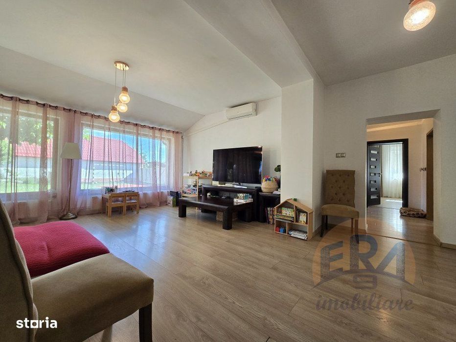 3 Corpuri de cladire | Teren 1.118 mp - Oncea, str. Cantaretului