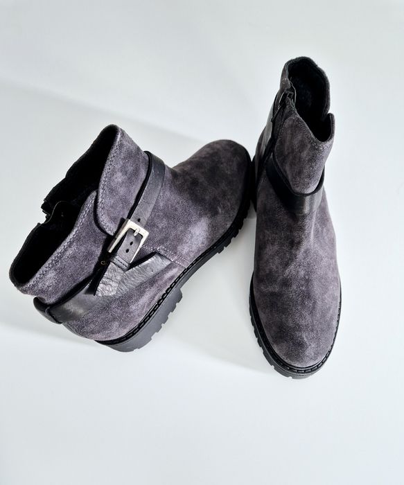 Ghete piele intoarsa gri marime 36