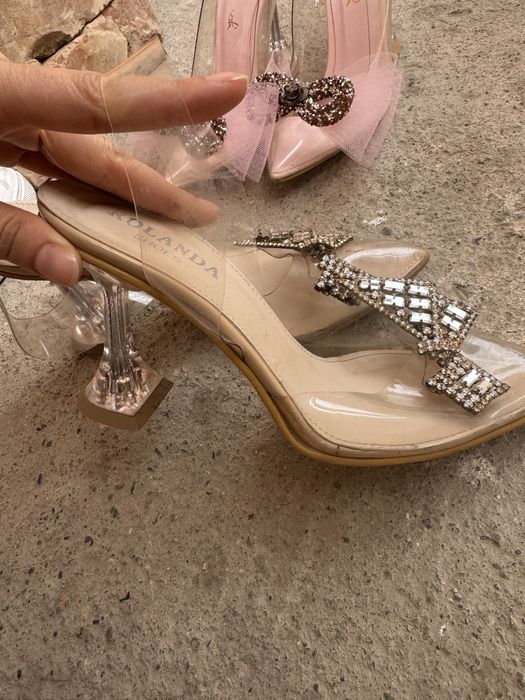 Туфли красивые, носила 4-5 раз