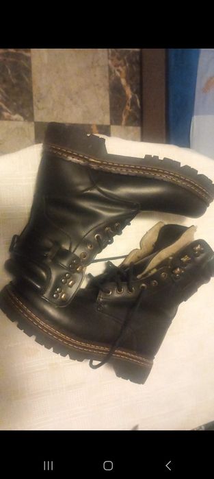 Bocanci iarna cusuti