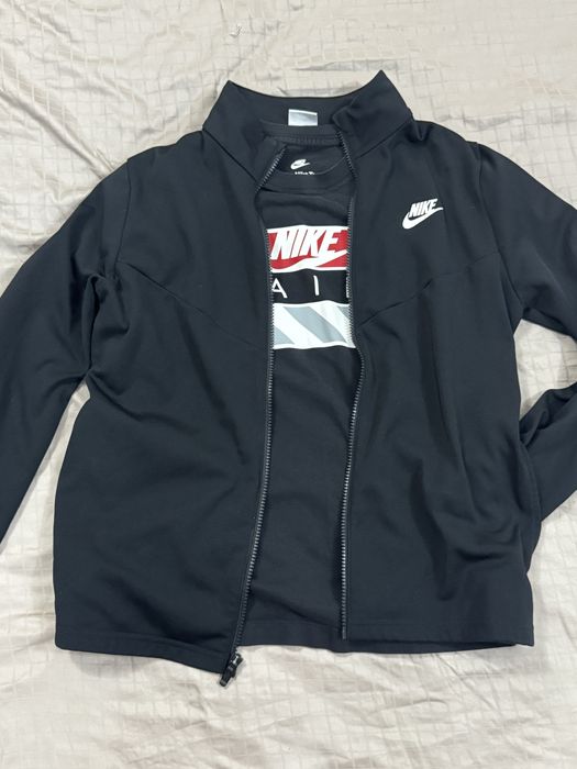 Nike (Найк) оригинален юношески сет – анцуг и 2 тениски, размер 160-168 см