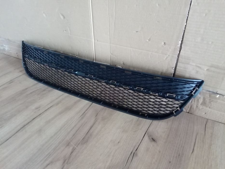 Grila bara fata centrala inferioara VW Tiguan 2007-2011