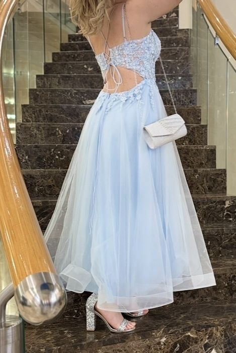 Официално рокля