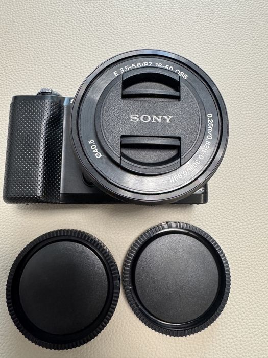 Sony a5000 + Sony E 16-50mm f3.5-5.6 PZ OSS
