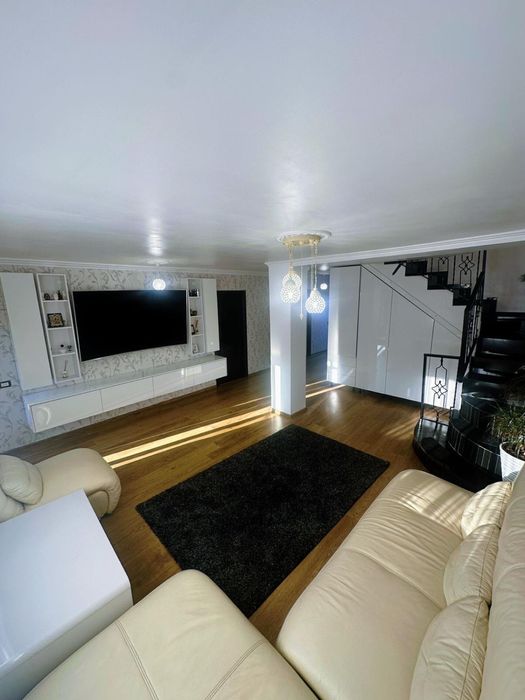 Casă P+1 de vânzare – Barieră Vâlci, Craiova