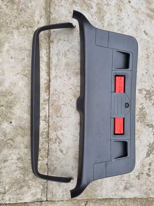 Capitonaj portbagaj VW Passat B7