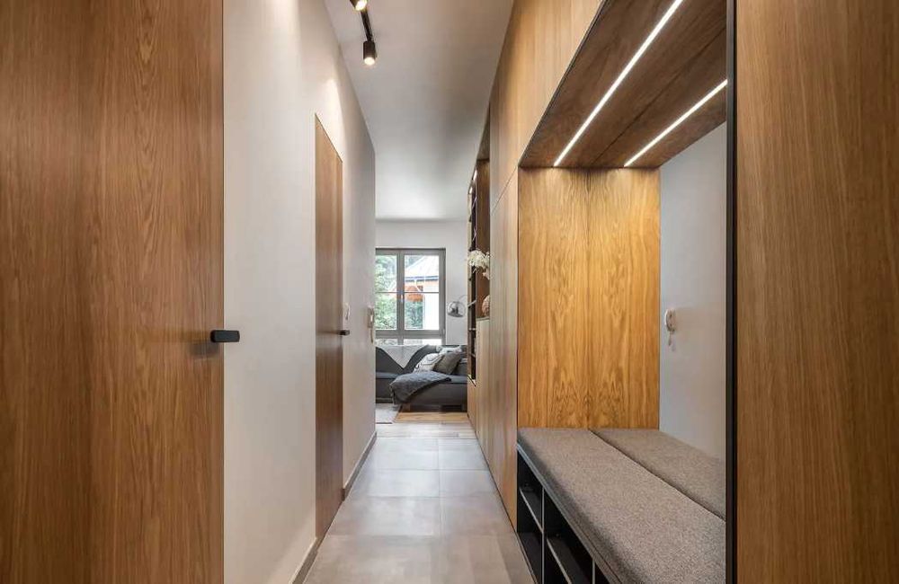 Дава се под наем Тристаен апартамент в Пловдив, Младежки Хълм - 95 кв.м за 325 € - Снимка #4