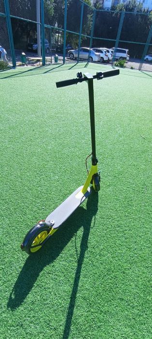 Электросамокат Xiaomi m365