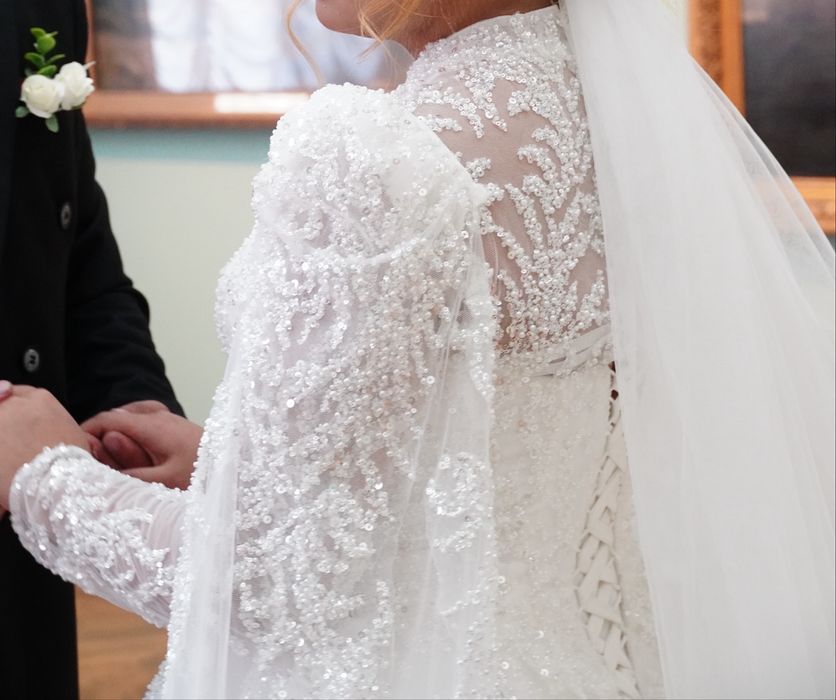 Свадебный платья