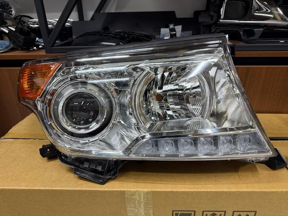 Фары передние, под оригинал. Lc-200/2012-15г.