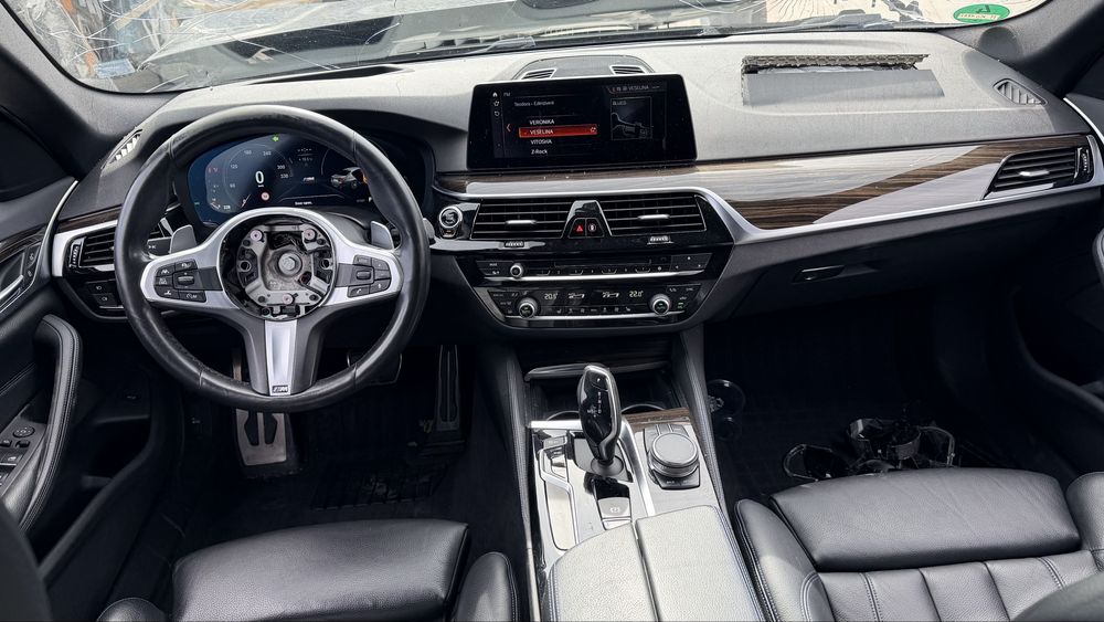 BMW G30 520i B48D На Части