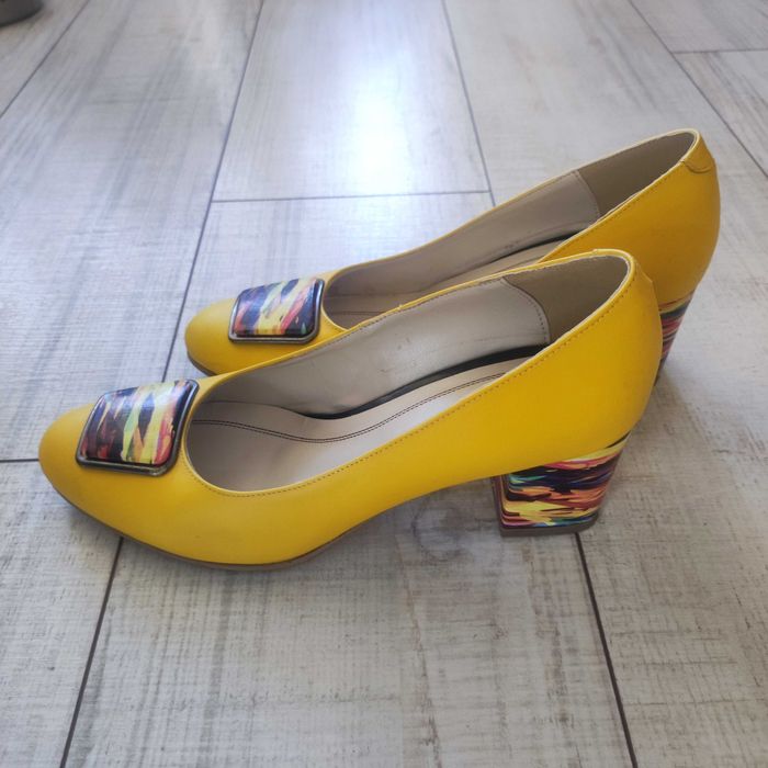 Луксозни жълти Обувки