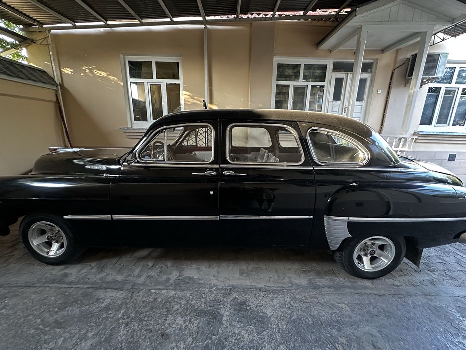 Продаётся GAZ ZIM 12