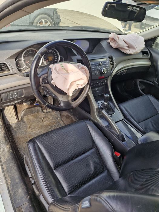 Honda Accord 8 Ляв волан На части