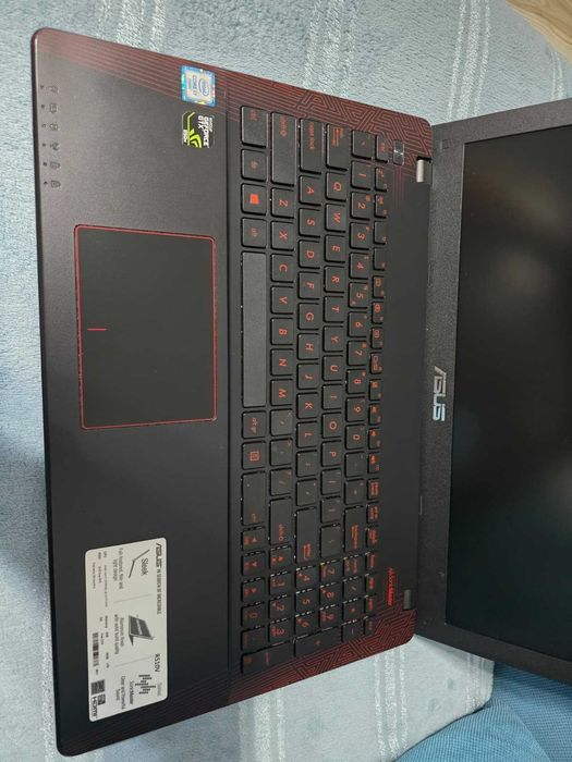 Laptop Asus R510V