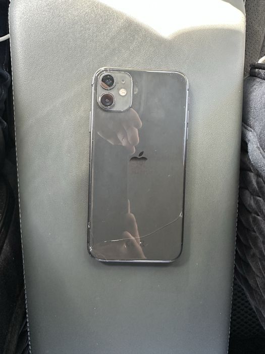 Продам Iphone 11 128 гб