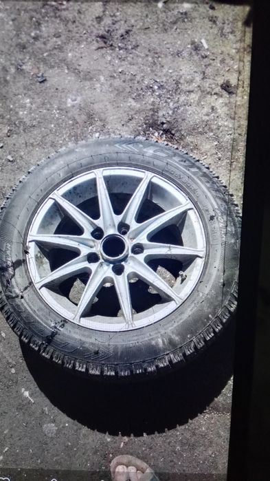 Продам резину сдиками