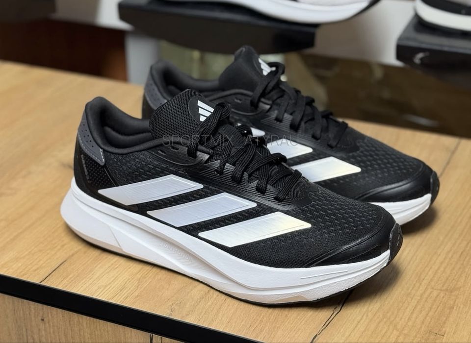 Продам кроссовку adidas original