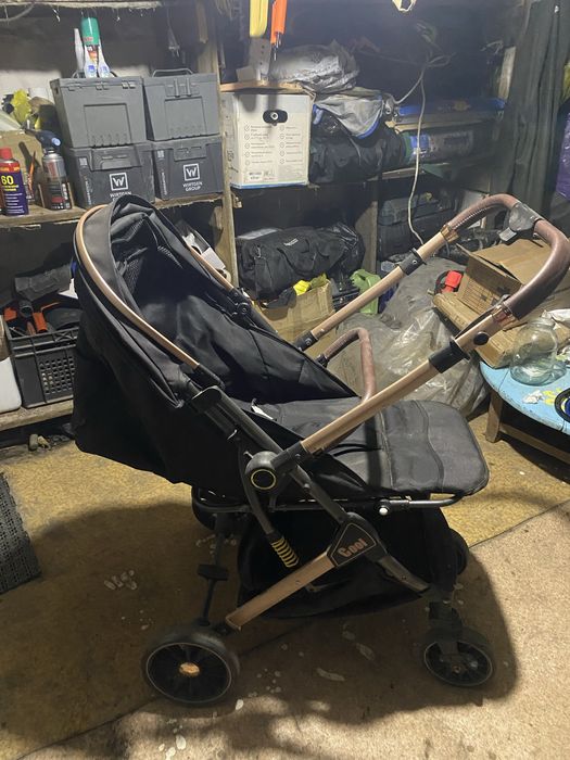 Детская коляска