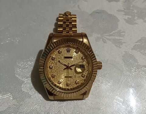 Soat qoʻl soati Часы ручной часы