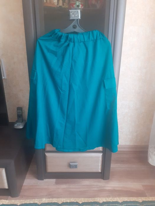 Продам Новые платья