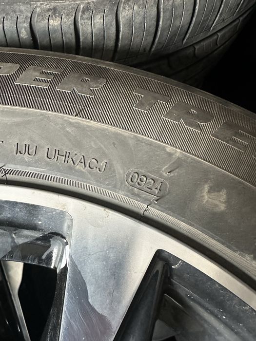 Комплект шин с дисками