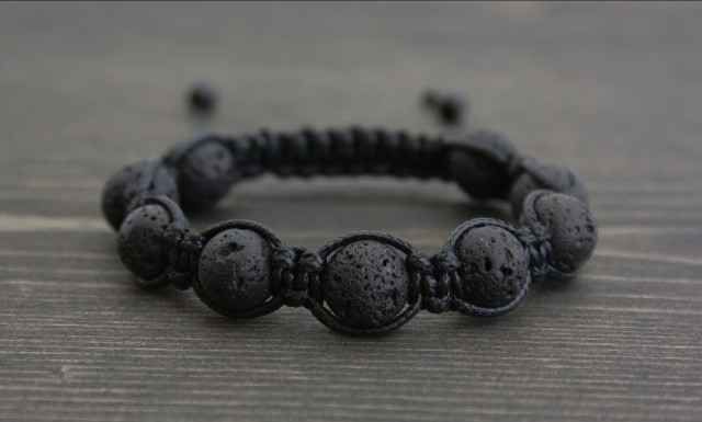 Разпродажба на гривни ръчна изработка