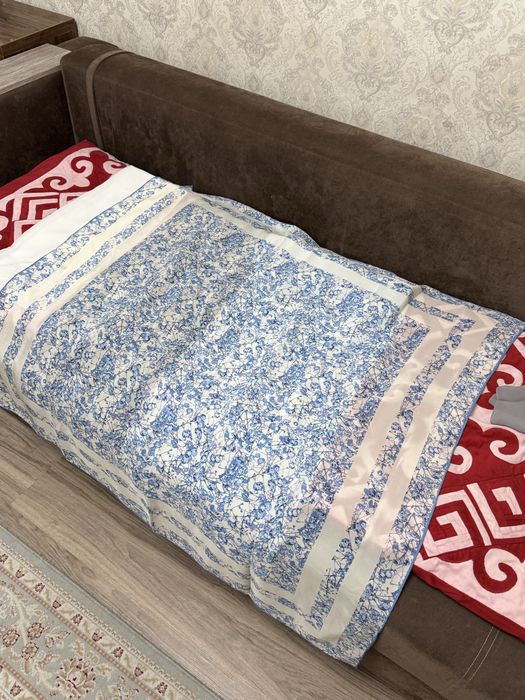 Продам красивые женские платки