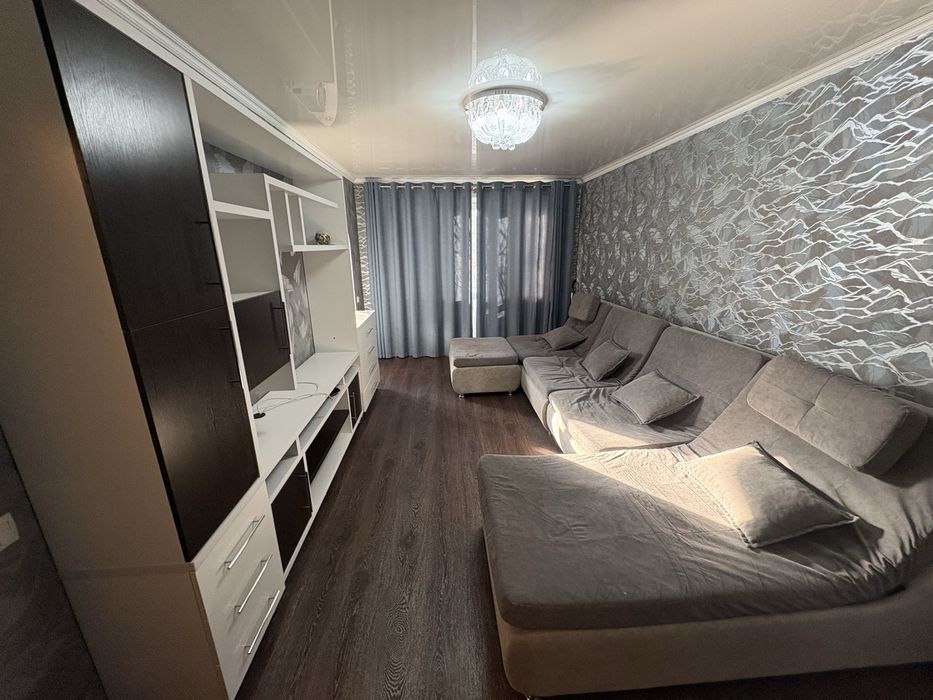 Продам 2х- комн. Квартиру 7мкр