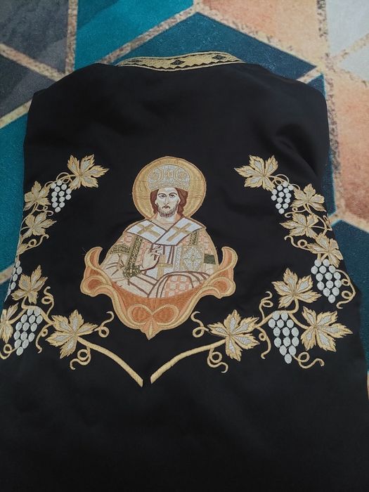 Vesmant preotesc de vanzare