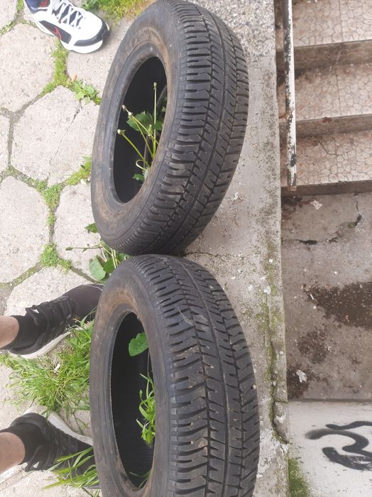 Продавам гуми с джанти и без джанти