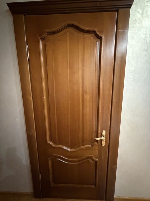 Межкомнатные двери массив дерева