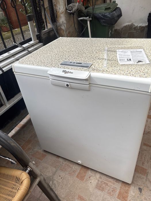 Фризерна ракла Whirlpool WH2010