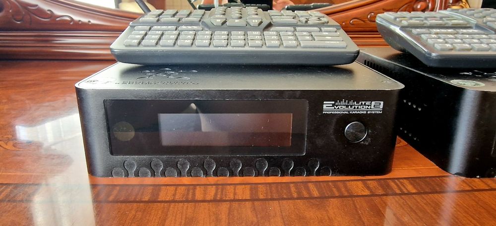 Продам караоке-систему Evolution Lite2