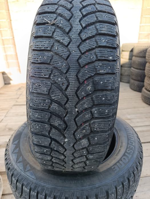 Продам резину 18 размер