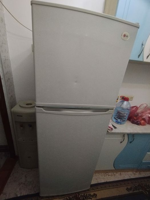 Продам холодильник lg