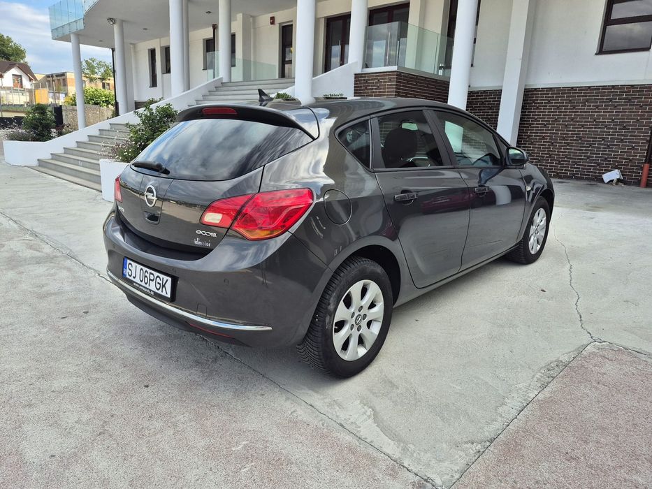 OPEL Astra 2015 — imagine 4