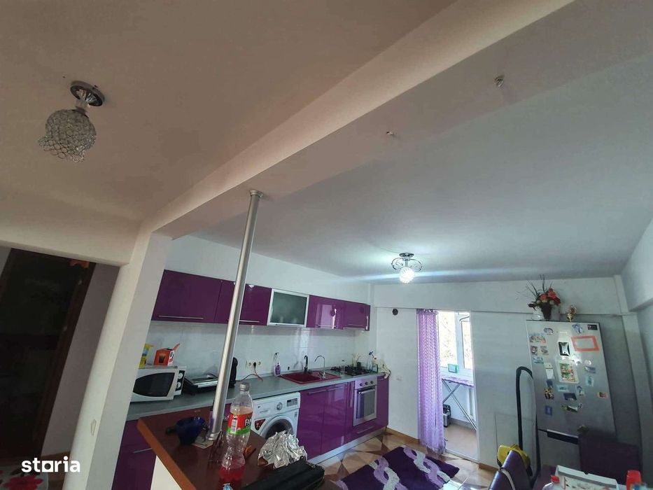 Apartament 4 camere renovat Piata Mare