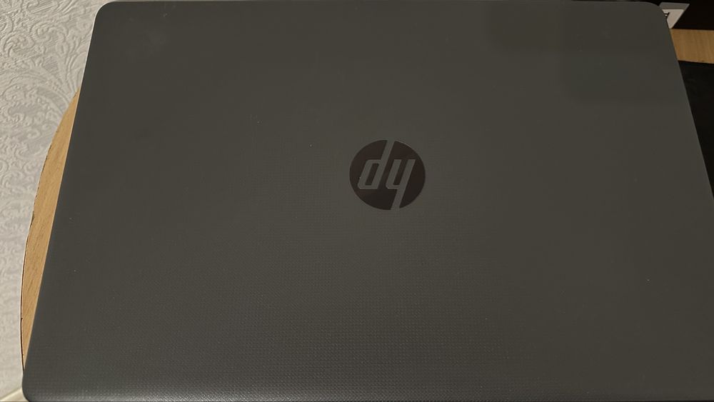 Ноутбук HP 250 G6
