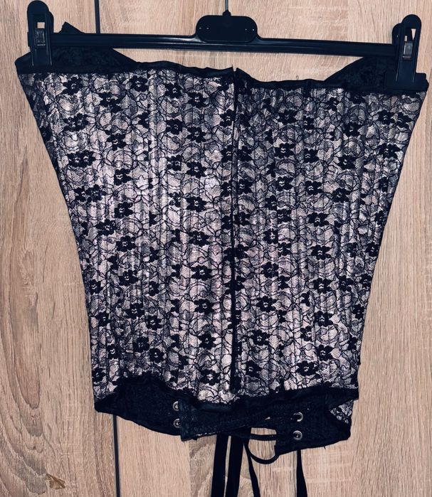 Пола, корсет дизайнерски